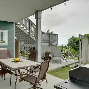The Aloha House Retreat With Ocean Views! Naalehu