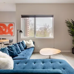 https://retro-modern-2-bedroom-with-90-walkscore.portland-hotels.info